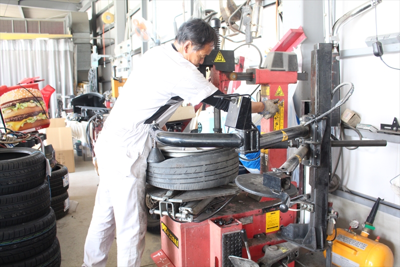 自動車整備工・板金塗装の求人募集中｜愛媛県伊予郡砥部町の株式会社bp